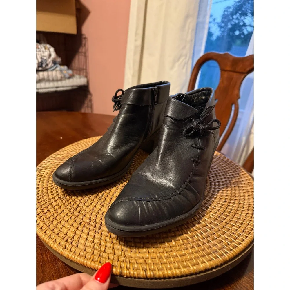 Rieker Antistress Black Leather Moc Toe Ankle Boots Side Zip Block Heel Size 41